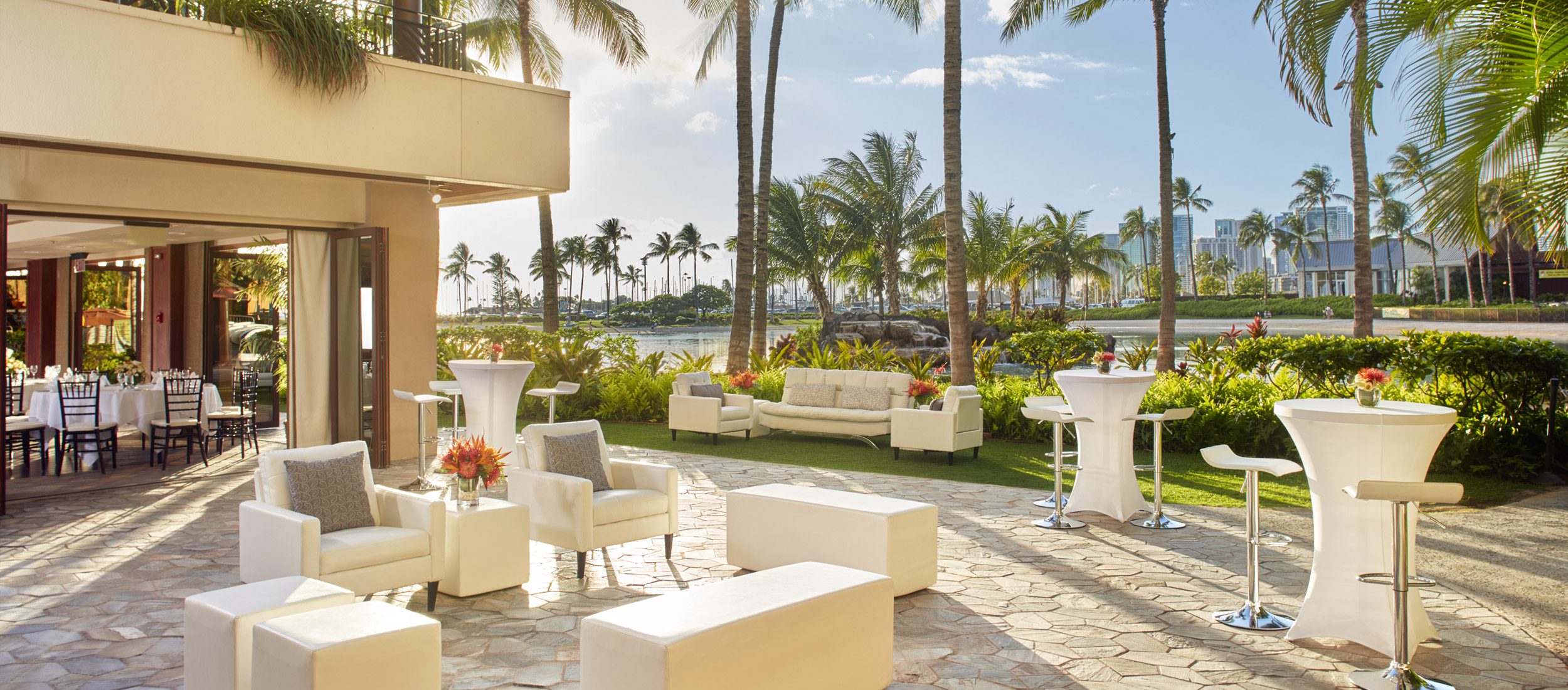 Outdoor meeting venue at the Hilton Hawaiian Village