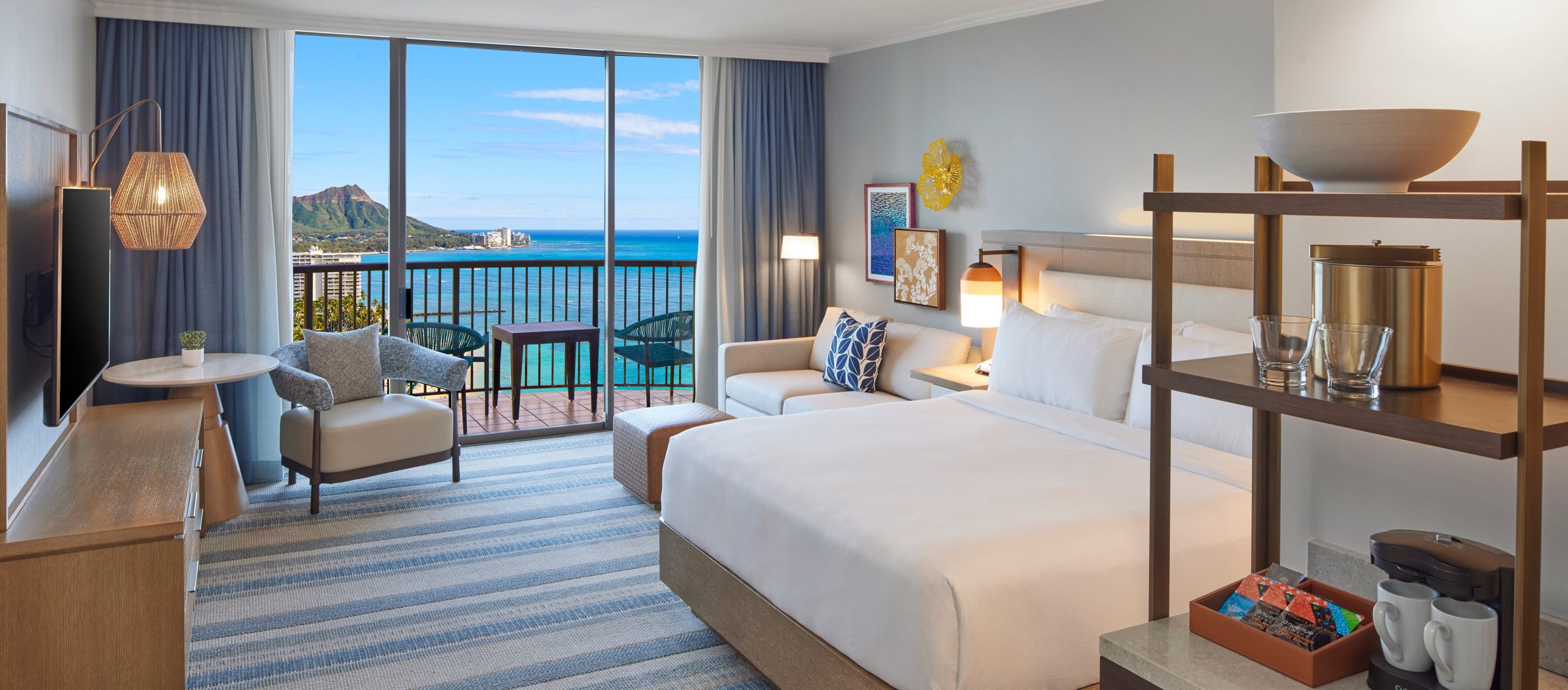 Rainbow Tower at Hilton Hawaiian Village