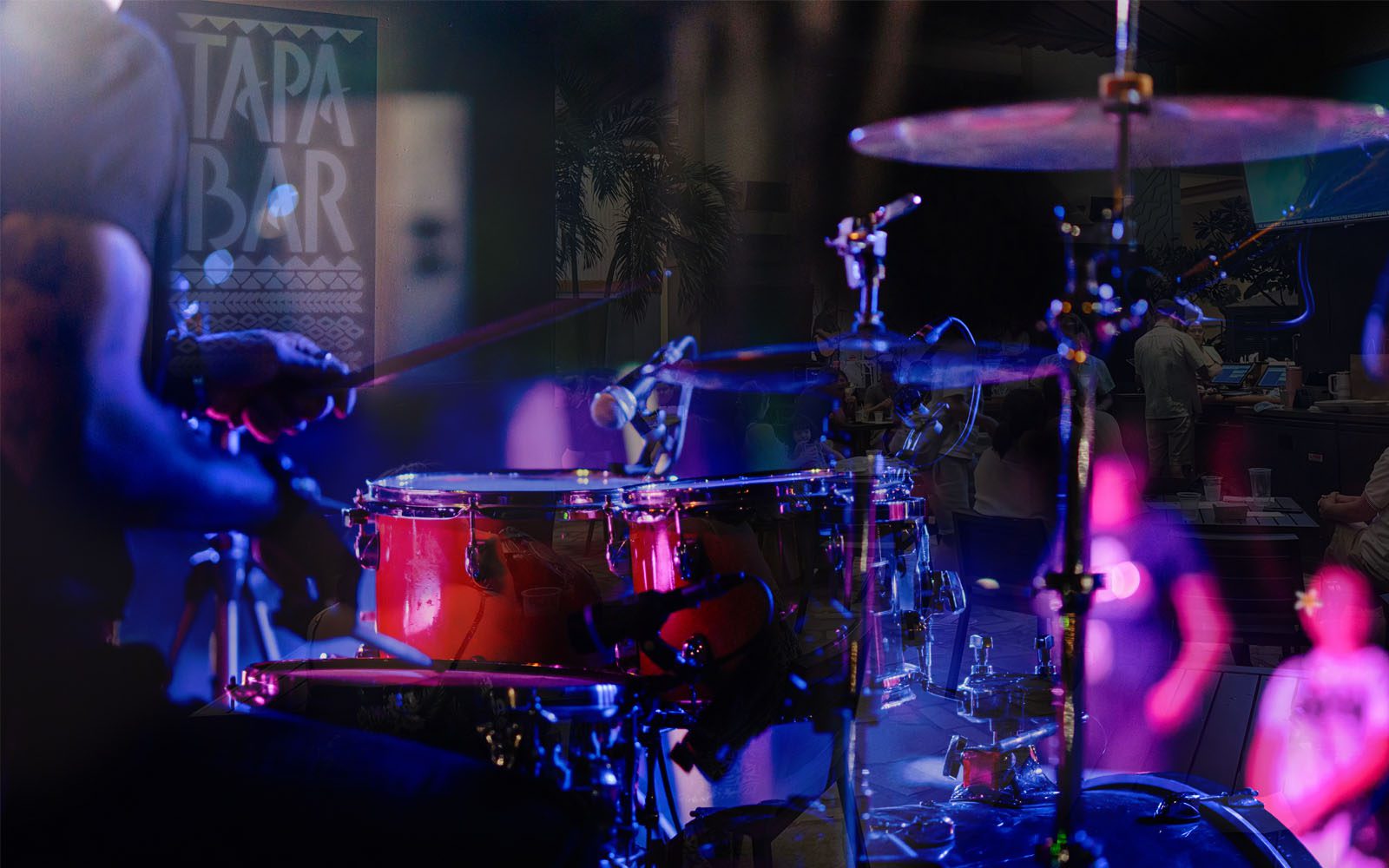 Live Music at Tapa Bar