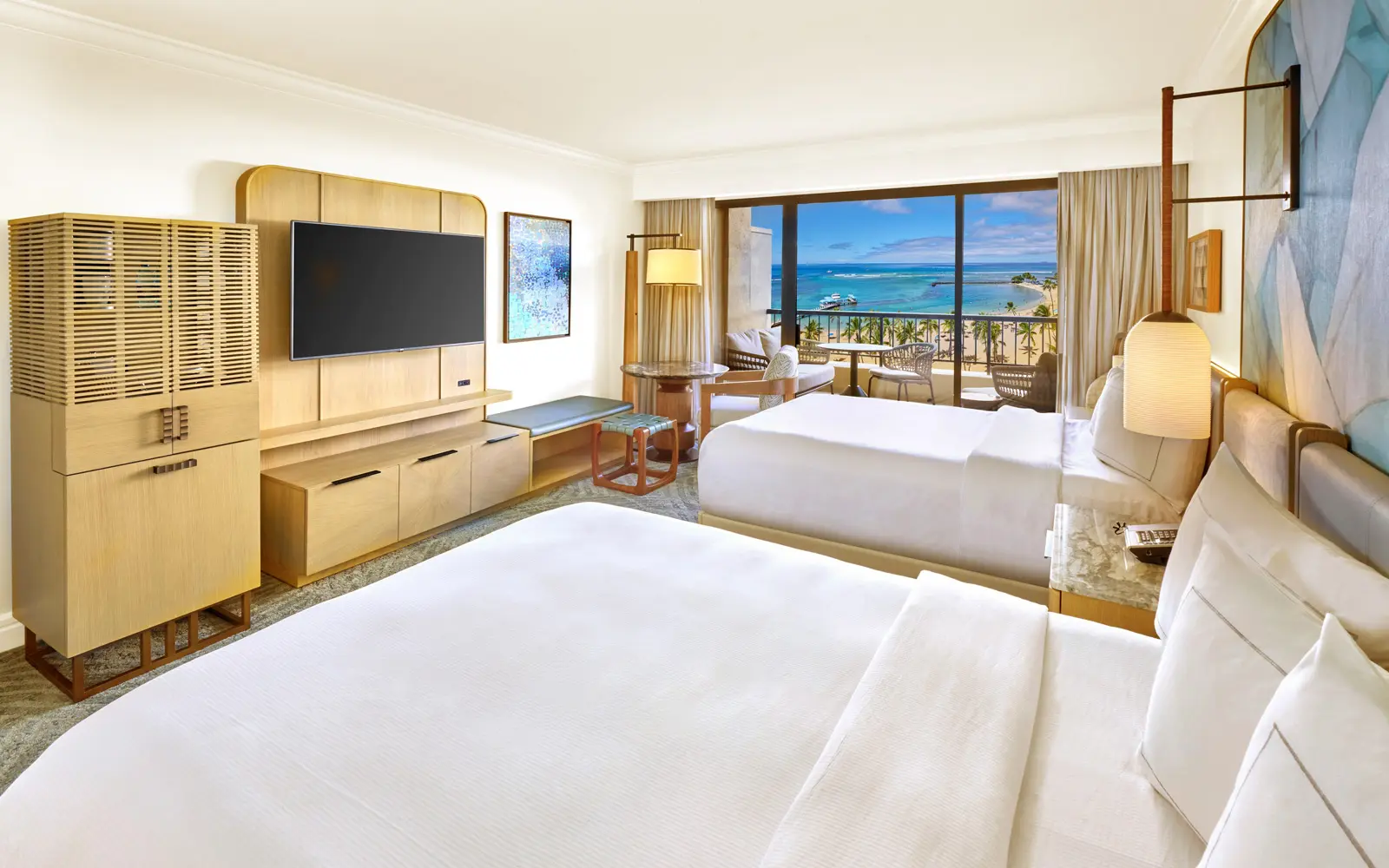 Ali’i Ocean Front with 2 Queen Beds