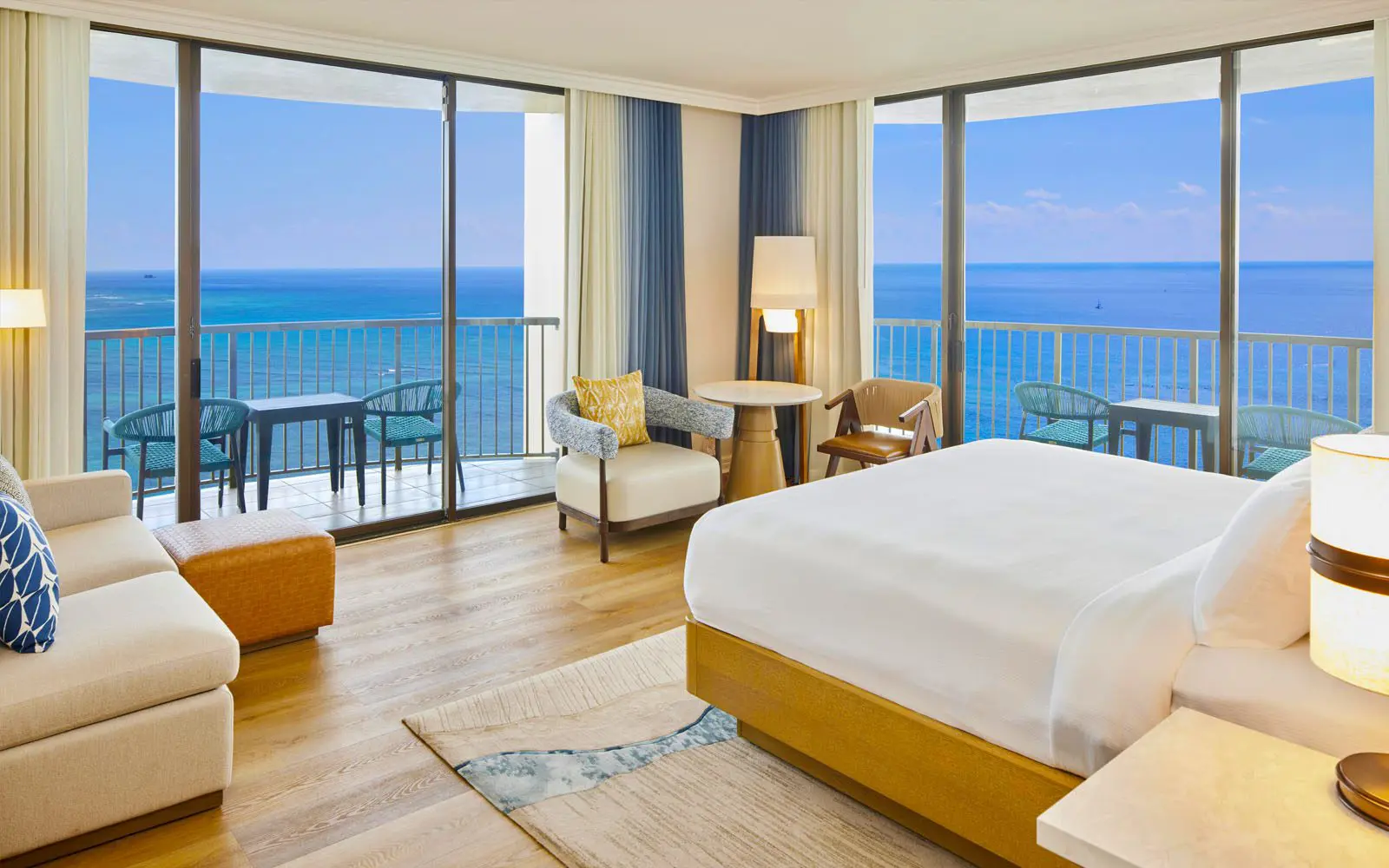 Rainbow Tower Corner Oceanfront