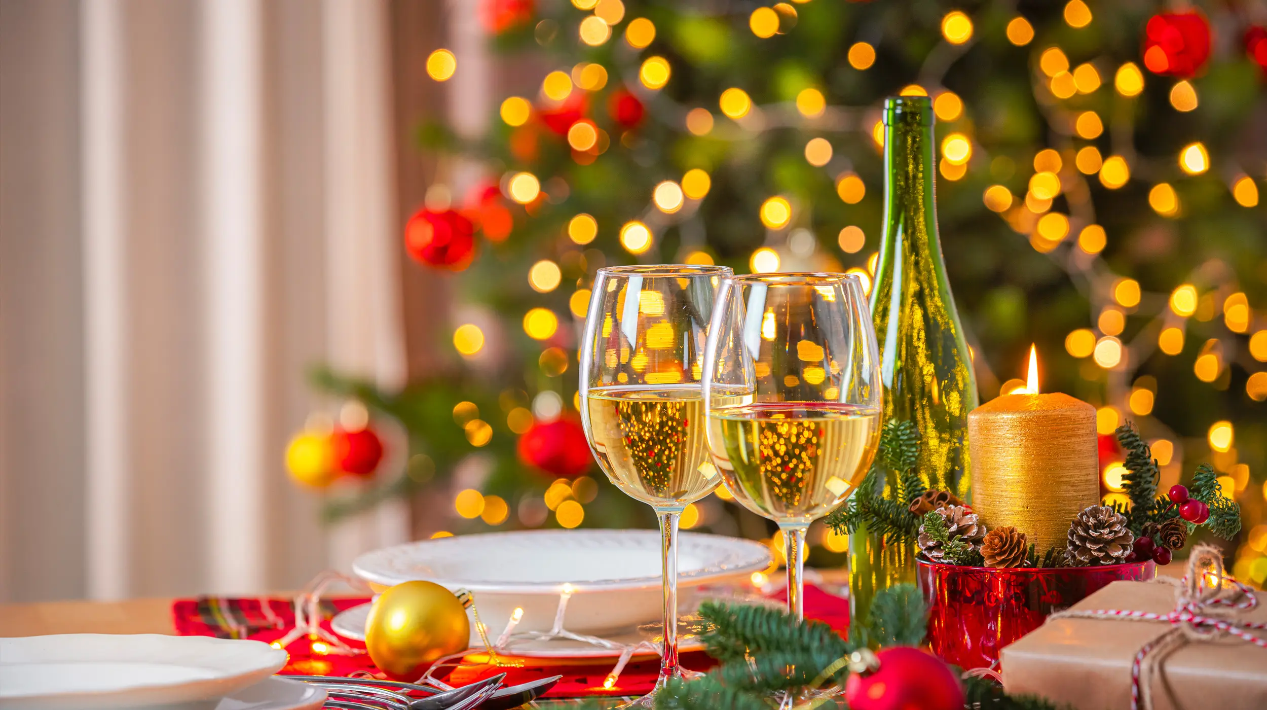 Festive Christmas place setting
