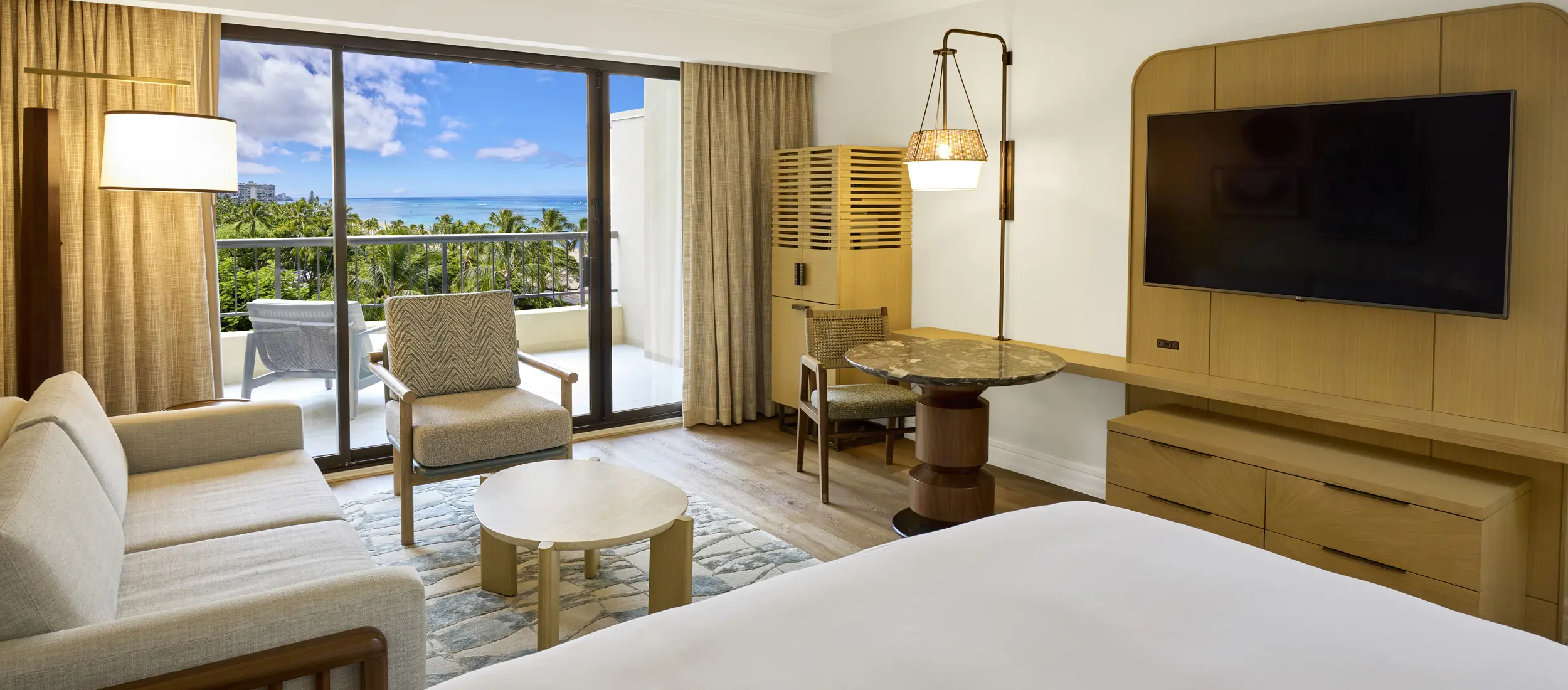 A photo of the Ali'i Ocean View with 1 King Bed