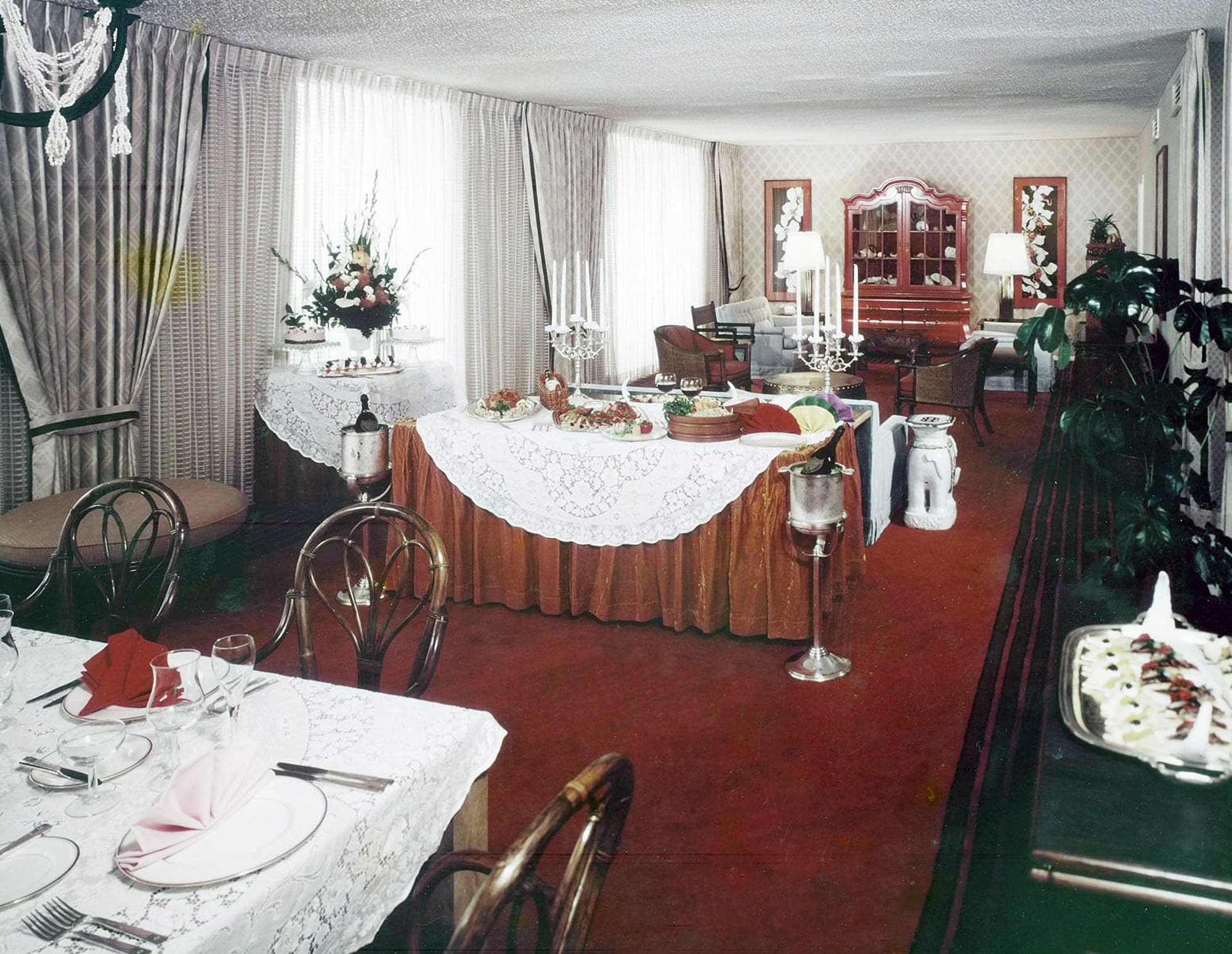 The Duke Kahanamoku Suite where Elvis stayed in 1973.